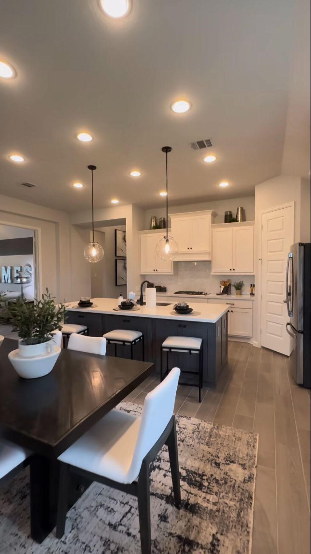 Aplus Cleaning Services Llc (3)